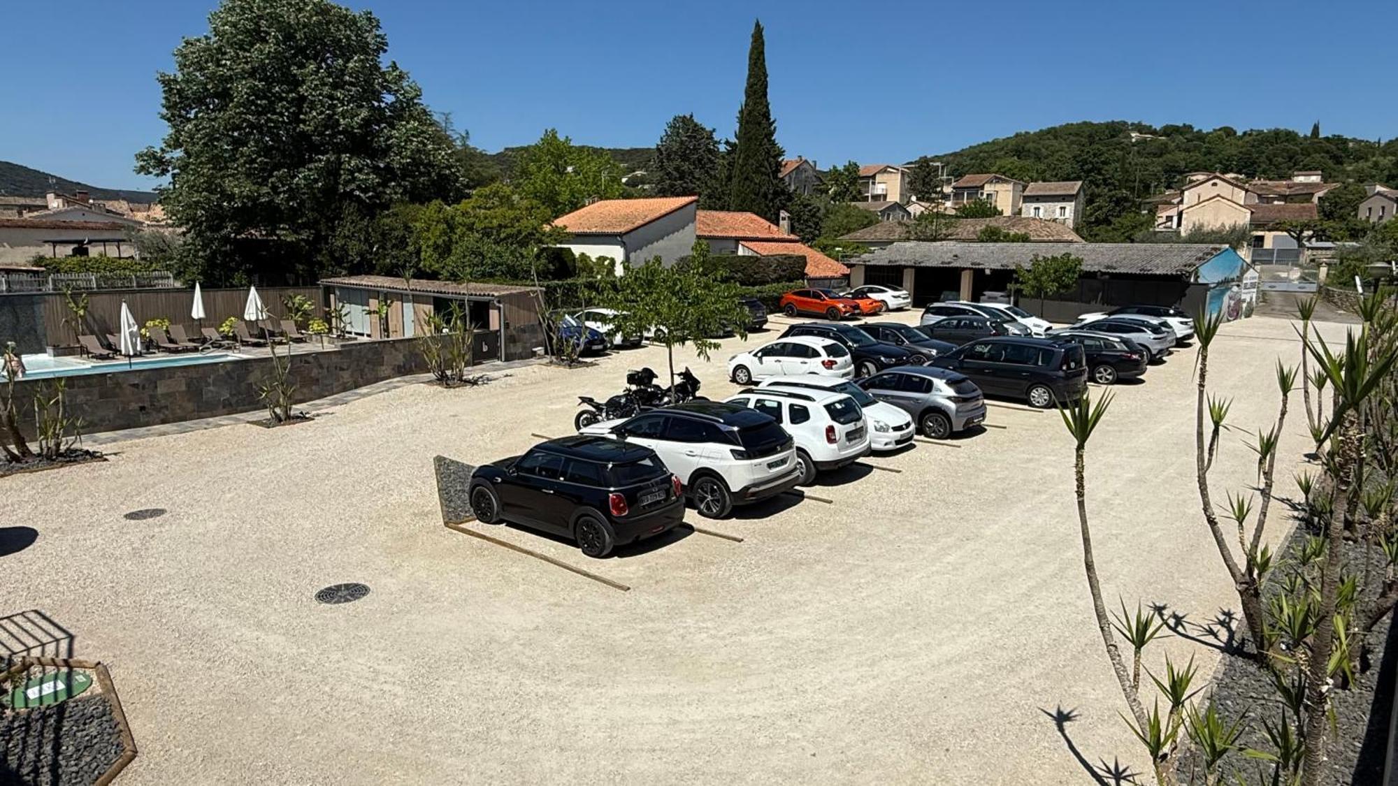 Logis Hotel Restaurant Bellevue Saint-Martin-dʼArdèche Kültér fotó